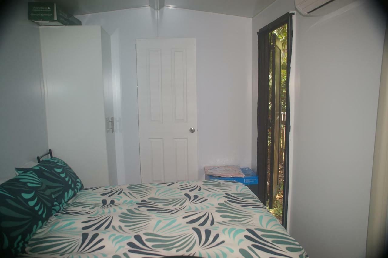 The Mini Manor On Mandalay Apartment Nelly Bay Exterior photo